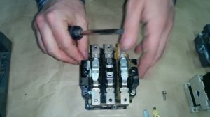 Устройство магнитного пускателя ПМА-3000.