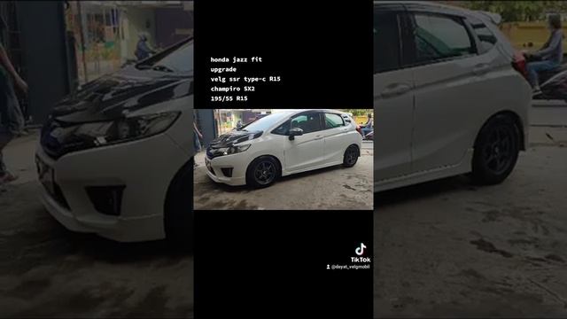 tampilan keren honda jazz fit di kota bekasi