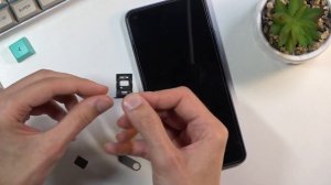 How to Insert SIM card and SD card into XIAOMI 11 Lite - Input SIM and SD Cards