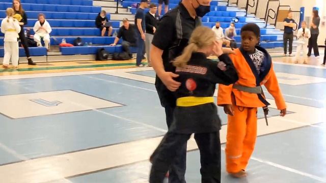 Round 1 with overtime смотреть онлайн