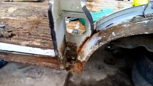 Разбор фольксваген Т4. Задние колесные арки.