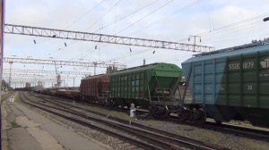 2ВЛ60К-579 с грузовым поездом