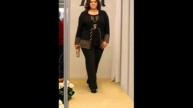 plus size модель Елена Кочеткова Показ осень-зима 2012-2013.wmv смотреть онлайн