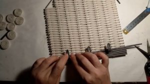 МК? Ключница из газетных трубочек.