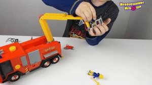 Пожарная машина Пожарный СЭМ со светом, звуком и водой Fire Truck for kids