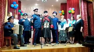 Казачий хор - "Как родная меня мать провожала"