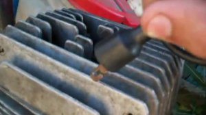 Искра на мотоцикле Минск (первая катушка)