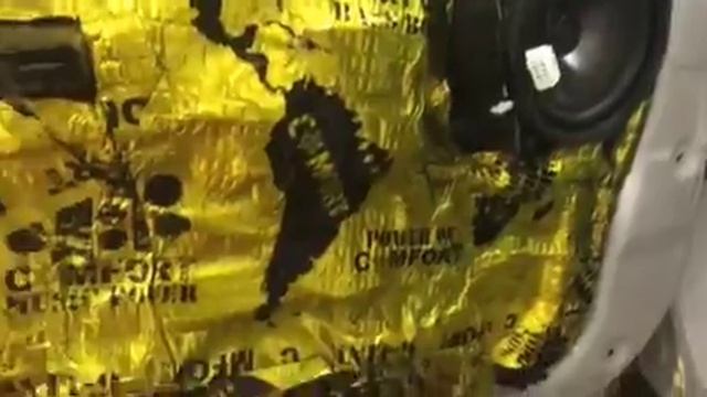 Виброизоляция дверей Хендай Санта Фе - все прокатываем валиком и обязательно клеим на горячую смотреть онлайн