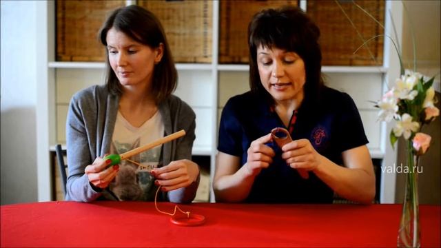 Вальда. Игры: поймайка с кольцом, поймайка с шариком смотреть онлайн