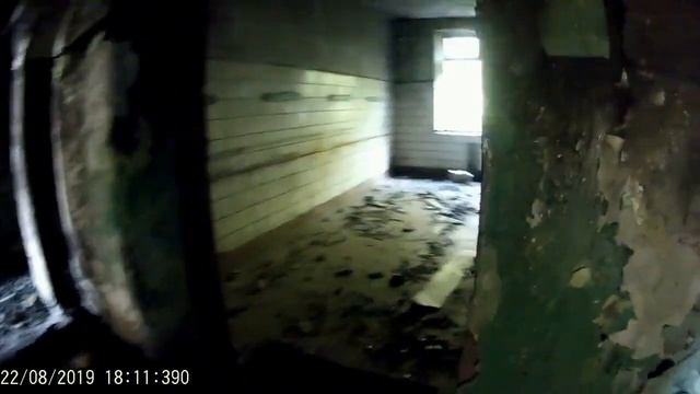 Заброшенная часть на СРВ смотреть онлайн