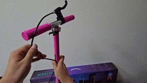 Самокат с ручным тормозом Scale Sports City 470 Розовый