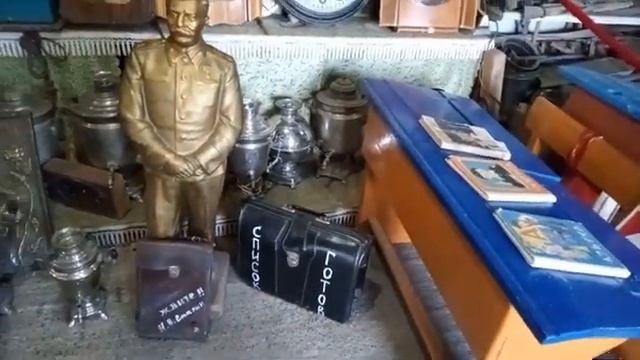 Трасса М7, Татарстан. Кафе "У самовара". Интересный обзор старой авто и мото техники, старых вещей.