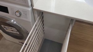 Мебель из фанеры в ванную. Зеркало с подсветкой.