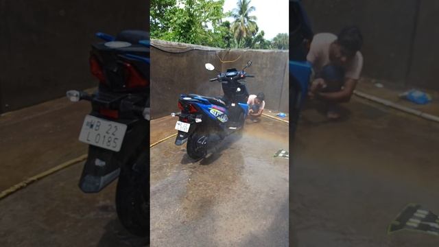 Suzuki Avenis Water Wash