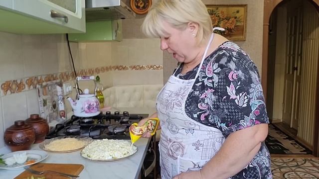 Салат с рыбными консервами
