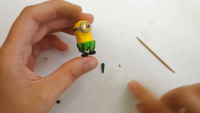 Мастер-класс: Миньон из полимерной глины FIMO kids/ Minion - polymer clay tutorial