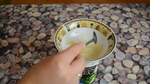 МАСКА ДЛЯ ЛИЦА (ПИТАТЕЛЬНАЯ) (яйцо, овсяные хлопья, мед) или как убрать морщины вокруг глаз?! СУПЕР