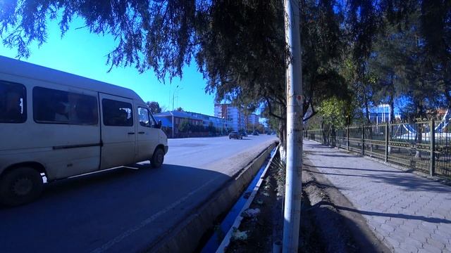 В ЭТОМ ГОРОДЕ ЗИМА НЕ БЛИЗКО! (Курган Тюбе) смотреть онлайн