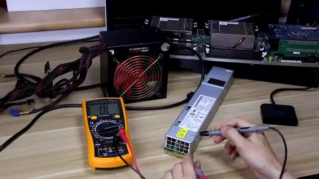 Суперкомпьютер на 2 процессора, 16 ядер за 300-400$ уже реальность! (360p) смотреть онлайн