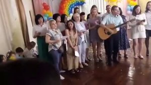 Выпускной в детском саду поздравление родителей под гитару