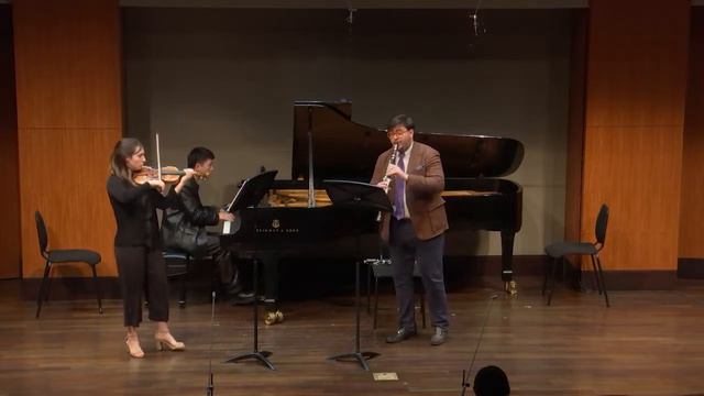 Stravinsky - L'Histoire du soldat (The Soldier's Tale) [For Violin, Clarinet and Piano] смотреть онлайн