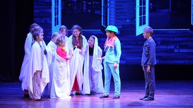 Студия БЕНЕФИС спектакль Мойдодыр смотреть онлайн