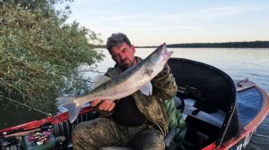 ПРИЯТНЫЙ БОНУС. Видео отчет от 21 августа 2023г. Рыбалка на Оби ( Сузун )