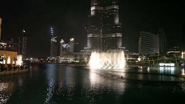 Поющие фонтаны, Дубай 2012май смотреть онлайн