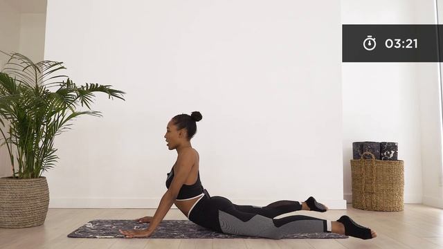 STRETCHES FOR BACK and SPINE – REDUCE LOWER BACK PAIN (with Alexis) | SMSTRETCHING USA смотреть онлайн