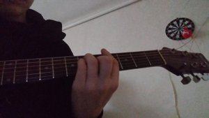 Как играть вступление группы крови на гитаре