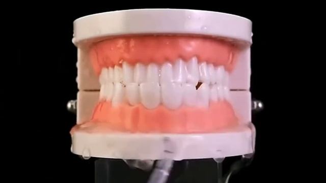 Oral irrigator flushing смотреть онлайн