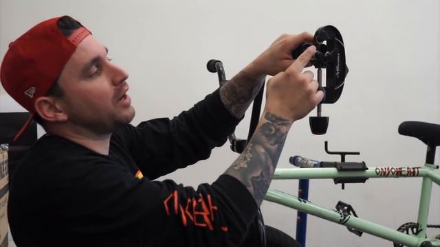 HOW TO SHAVE WEIGHT OFF YOUR BMX BIKE!! смотреть онлайн