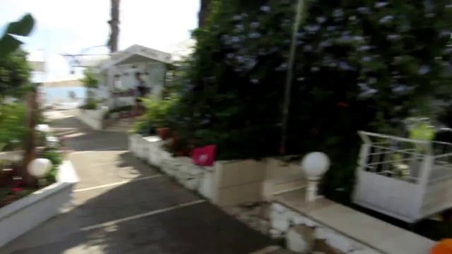 arew1460 Отель Милениум - пляж.mp4 смотреть онлайн