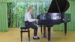 Локтик Юлия. А. Жилинский «Игра в мышки»
