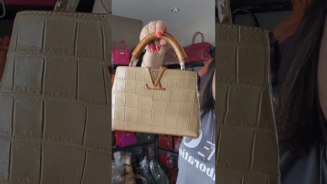 Маленькие сумочки из кожи крокодила ? Доставка в Россию до двери ✈️ Напрямую с крокодиловой фермы ?