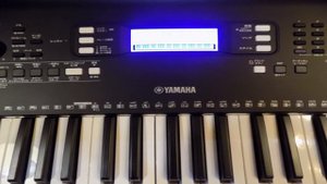YAMAHA PSR-E373 DEMO