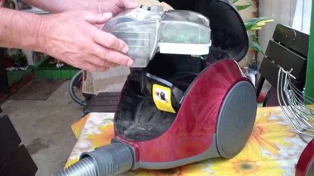 разбор пылесоса LG suction power 380W смотреть онлайн