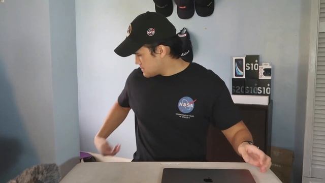 2020 MacBook Pro 13  UNBOXING