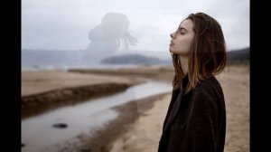 Уходят в море корабли (Еще вчера в глаза смотрел)