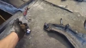 Reno Megan 2 Замена сайлентблоков подрамника.