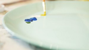 Рисуем лес при помощи живых листьев