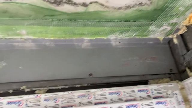 Устранение протечки фасадного остекления Авангард.Установка отсечки воды от протекания.