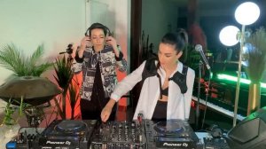 Giolì & Assia - #DiesisLounge @Episode05 [Handpan, Guitar, Piano] #stayhome