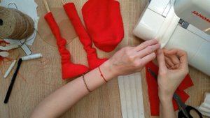 Санта Клаус своими руками. Шьем Санту. Santa Claus with his own hands. How to sew santa claus.