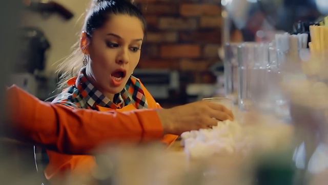 Jonim mani
Hulkar Abdullayeva смотреть онлайн