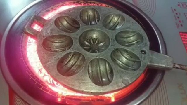 ВКУСНЫЙ ОРЕШКИ СО СГУЩЕНКОЙ / Маззали ёнгокчалар начинкали? смотреть онлайн