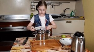 Alice готовит говяжьи щечки