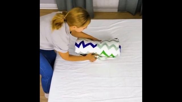 ЛАЙФХАК КАК СЛОЖИТЬ ОДЕЯЛО!!!!!