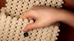 Крепим магнит и шилдик, на сумку из бусин. МК. Часть 4.#сумкиизбусин#сумкиназаказ