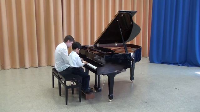 Э.Градески «Маленький поезд» - исполняют Илья Головщинский и Денис Денисов смотреть онлайн